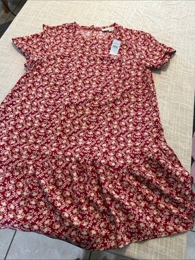 LOFT Red Floral Short-Sleeve Dress